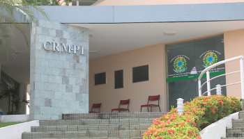 Falso médico é preso dentro do CRM-PI ao tentar obter registro profissional